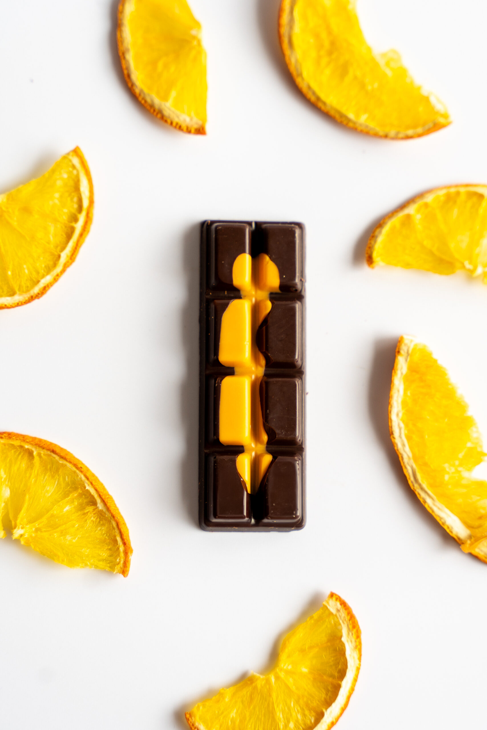 Чорний з апельсином